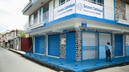 Une antenne du Secours catholique &agrave; Fort-de-France, en Martinique, le 23 juin 2010. (MARIE-REINE MATTERA / PHOTONONSTOP / AFP)