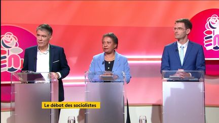 Olivier Faure, Hélène Geoffroy, maire de Vaulx-en-Velin, et Nicolas Mayer-Rossignol, le 6 janvier 2023, lors du débat PS sur la chaîne franceinfo. (FRANCEINFO)