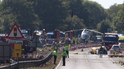 Grande-Bretagne : 7 morts liés au crash d'un avion dans un meeting aérien