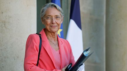 La Première ministre Elisabeth Borne à l'Elysée, à Paris, le 4 juillet 2022.&nbsp; (LUDOVIC MARIN / AFP)