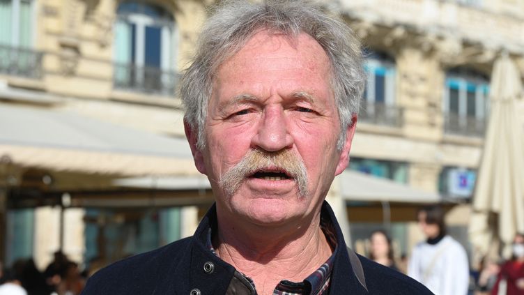 L'ancien eurodéputé écologiste José Bové, le 10 février 2022 à Montpellier. (PASCAL GUYOT / AFP)