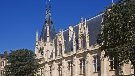 La façade du tribunal de Rouen (Seine-Maritime).&nbsp; (HUGHES HERVE / AFP)