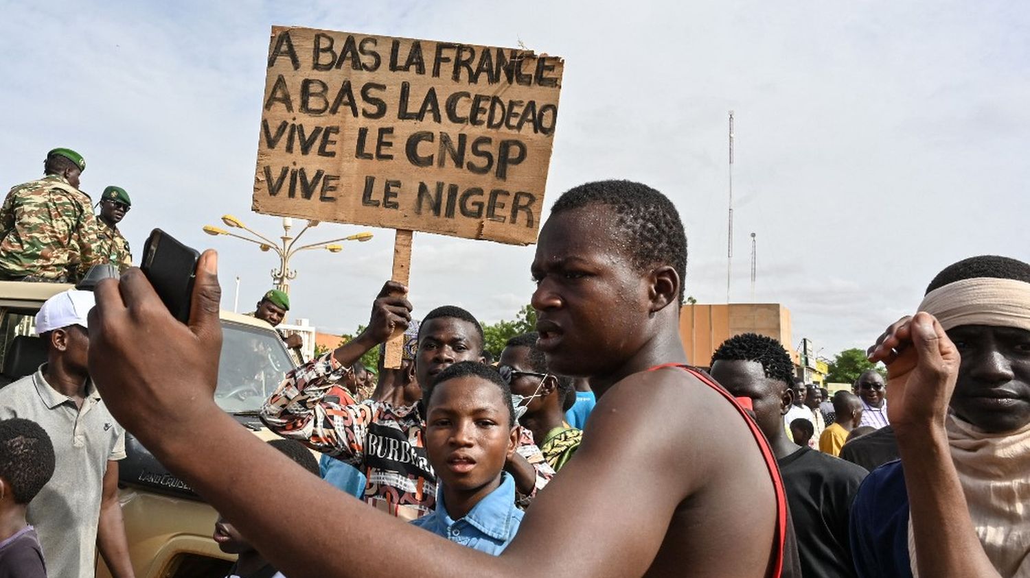 Coup D'Etat Au Niger : Tout Déplacement Vers Le Pays Est "formellement ...