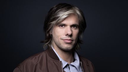 Le rappeur français OrelSan le 10 octobre 2022 à Paris. (JOEL SAGET / AFP)