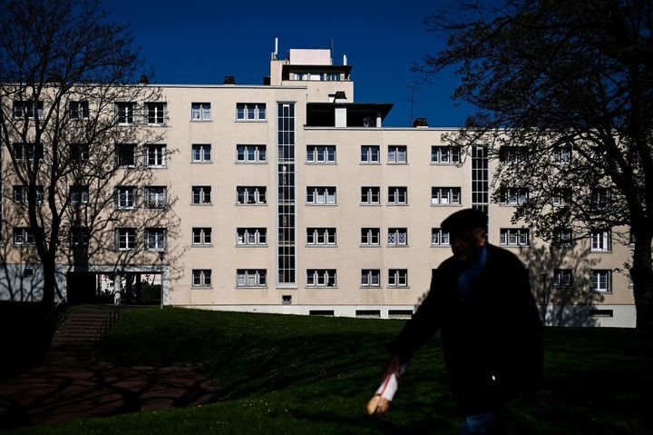 Dans la Cité de la Butte Rouge de Châtenay-Malabry.
 (Philippe LOPEZ / AFP)