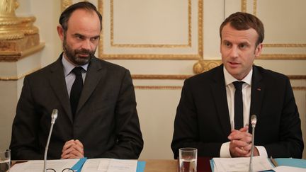 Remaniement du gouvernement : un week-end de réflexion pour Emmanuel Macron