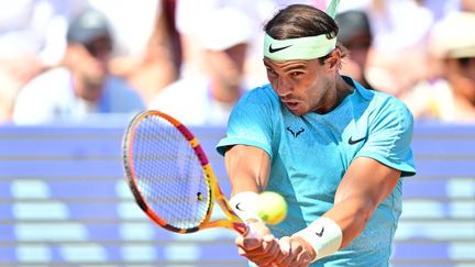 Rafael Nadal en finale du tournoi de Bastad (Suède), le 21 juillet 2024. (BJORN LARSSON ROSVALL / AFP)