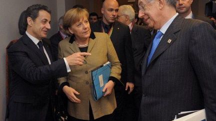 Nicolas Sarkozy, Angela Merkel et Mario Monti (30 janvier 2012) (PHILIPPE WOJAZER / POOL / AFP)