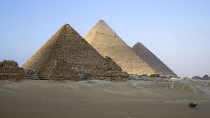 L'explosion s'est produite dans le secteur des pyramides Gizeh, près du Caire, le 19 mai 2019. (JACQUES SIERPINSKI / AURIMAGES / AFP)