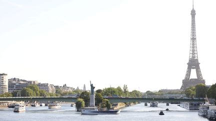 "Sous la Seine", une nouvelle fiction de Netflix, se déroule à Paris. Photo d'illustration. (DELPHINE GOLDSZTEJN / MAXPPP)