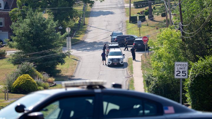 Police are deployed near the home of Thomas Matthew Crooks in Bethel Park, Pennsylvania, on July 14, 2024. (REBECCA DROKE / AFP)