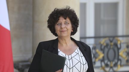 Frédérique Vidal,&nbsp;ministre de l'Enseignement supérieur, à la sortie du palais de l'Elysée, le 7 juillet 2020, à Paris. (LUDOVIC MARIN / AFP)