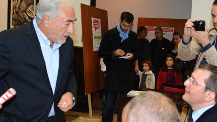 Dominique Strauss-Kahn à Sarcelles (AFP)