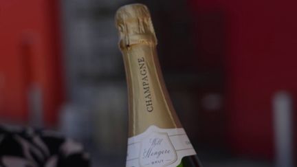 Marne : un vigneron accusé d'avoir vendu du faux champagne (France 2)