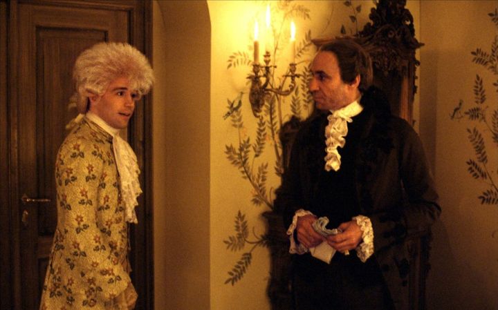 Tom Hulce (Mozart) et F. Murray Abrahams (Salieri) dans "Amadeus" de Milos Forman
 (Warner bros. France)