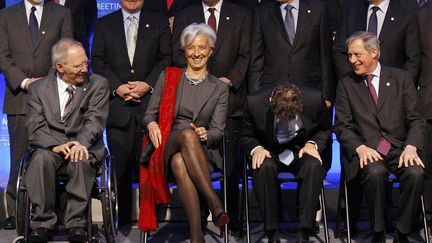 Ne pas regarder ses pieds. Surtout quand on a une calvitie naissante... (BENOIT TESSIER / REUTERS)