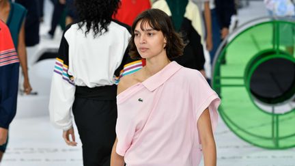 Lacoste printemps-été 2018, à Paris
 (Maitre/WWD/Shutterstock/SIPA)