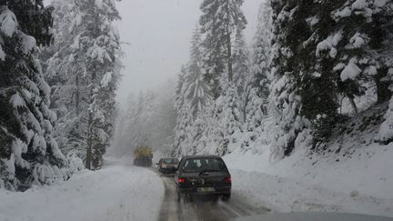  (Les routes de montagne seront fermées cette nuit et peut-être dimanche dans les Pyrénées-Atlantiques © Maxppp)