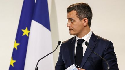 Le ministre de l'Intérieur, Gérald Darmanin, lors d'une conférence de presse, à Paris, le 10 décembre 2020. (THOMAS SAMSON / AFP)