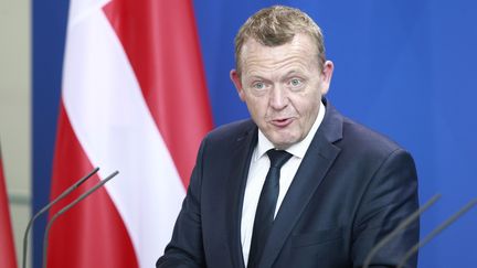 Le Premier ministre danois, Lars Lokke Rasmussen, s'exprime lors d'une conférence de presse, le 28 août 2015, à Berlin (Allemagne). (REYNALDO PAGANELLI / NURPHOTO / AFP)