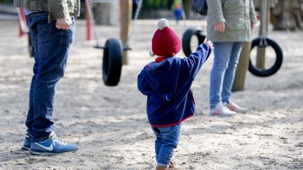 A Berlin,&nbsp;la sortie au parc est pour bon nombre de familles, le seul moyen de se changer les idées. (CHRISTOPH SOEDER / DPA)