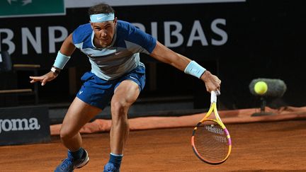 Rafael Nadal s'incline face à Denis Shapovalov au 2e tour de Masters 1000 de Rome, jeudi 12 mai 2022. (GIUSEPPE MAFFIA / NURPHOTO)