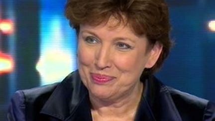 La ministre de la Santé Roselyne Bachelot, le 24 juin 2008, sur France 2. (© F2)