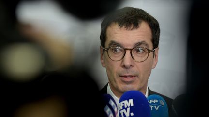 Jean-Pierre Farandou, président de la SNCF, le 28 février 2020 au siège de l'entreprise à Saint-Denis près de Paris. (ERIC PIERMONT / AFP)