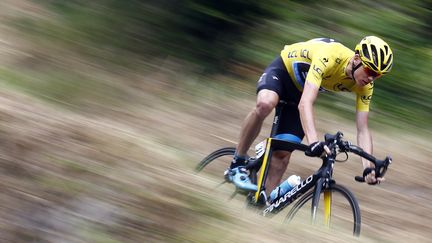 Tour de France : Christopher Froome agressé ?