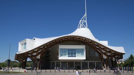 Le Centre Pompidou-Metz (© Shigeru Ban Architects Europe et Jean de Gastines Architectes, avec Philip Gumuchdjian pour la conception du projet lauréat du concours / Metz Métropole / Centre Pompidou-Metz / Photo Jacqueline Trichard / 2019)