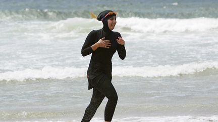 Le Conseil d'État suspend l'arrêté "anti-burkini"