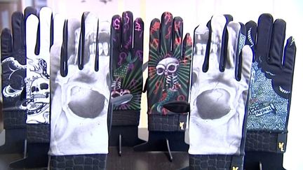 Des gants new look
 (France3/culturebox)