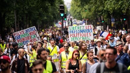 "Gilets jaunes": des manifestations sont prévues pour le premier anniversaire du mouvement