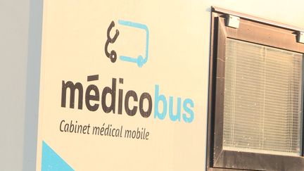 Médico bus