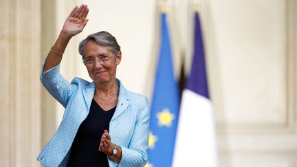 Elisabeth Borne, nommée Première ministre, à Matignon, le 16 mai 2022. (CHRISTIAN HARTMANN / AFP)