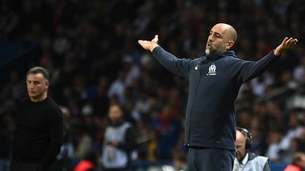 Igor Tudor lors de PSG-OM, le dimanche 16 octobre, au Parc des Princes. (FRANCK FIFE / AFP)