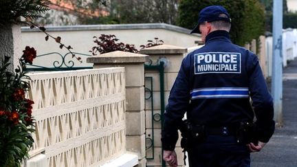 &nbsp; (Patrouille de police à Niort en Avril dernier suite à une recrudescence de cambriolages © Maxppp)