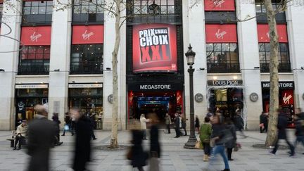 Le Virgin Megastore des Champs-Elysées. L'enseigne devrait déposer le bilan mercredi 9 janvier.
 (Eric Feferberg / AFP)