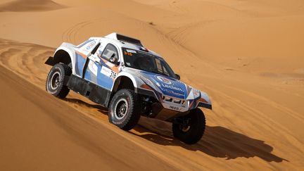 La voiture de Philippe Boutron lors du rallye du Maroc, le 10 octobre 2021. (FREDERIC LE FLOC'H / DPPI)