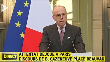 &nbsp; (Bernard Cazeneuve ce matin en direct du ministère de l'Intérieur © capture d'écran I-Télé)