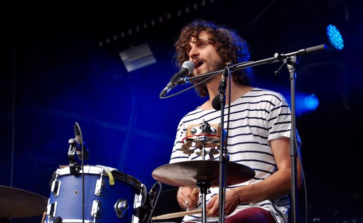 Barbagallo, le batteur de Tame Impala, en solo sur la scène de l'Industrie vendredi 25 août, à Rock en Seine 2017.
 (Olivier Flandin / FTV)