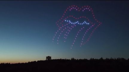 Spectacle : les drones remplacent peu à peu les feux d'artifice (FRANCE 2)