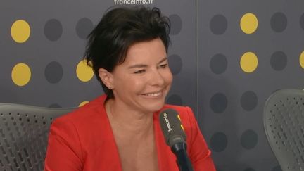 Laurence Sailliet, ex porte-parole des Républicains, chroniqueuse chez Cyril Hanouna (RADIO FRANCE)