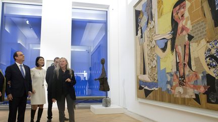 François Hollande inaugure le musée Picasso à Paris, le 25/10/2014
 (JACQUES BRINON / POOL / AFP)