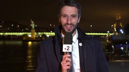 Le patron du Comité d'organisation des Jeux olympiques de Paris 2024,&nbsp;Tony&nbsp;Estanguet&nbsp;veut frapper fort et promet du spectacle pour la cérémonie d'ouverture des Jeux, le 26 juillet 2024. Il était en direct du journal de 20 Heures du lundi 13 décembre.&nbsp; (France 2)