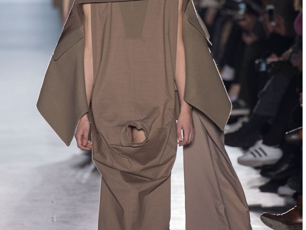 Rick Owens coloca modelos com pênis à mostra na semana de moda de Paris -  FFW