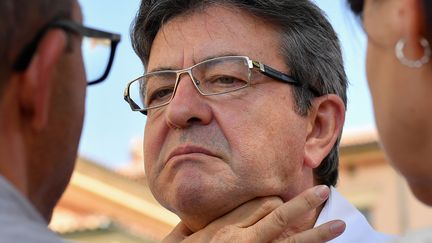 Le leader de la France insoumise, Jean-Luc Mélenchon, après un meeting à Marseille (Bouches-du-Rhône). (Photo d'illustration) (BERTRAND LANGLOIS / AFP)