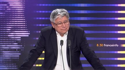 Eric Coquerel, député LFI de Seine-Saint-Denis, président de la Commission des Finances, était jeudi 27 avril l’invité du 8h30 franceinfo. (FRANCEINFO / RADIOFRANCE)