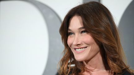 Carla Bruni, le 25 février 2020. (ANNE-CHRISTINE POUJOULAT / AFP)