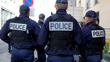 Policiers à Paris (Photo d'illustration) (CHARLES PLATIAU / REUTERS)